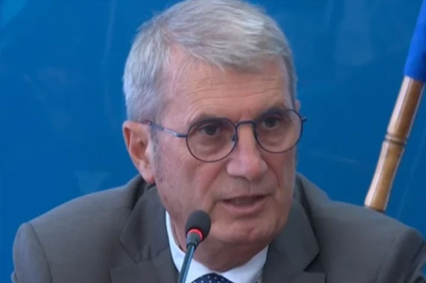 Фокус: Министър Хинков: Здравната ни система е фрагментирана