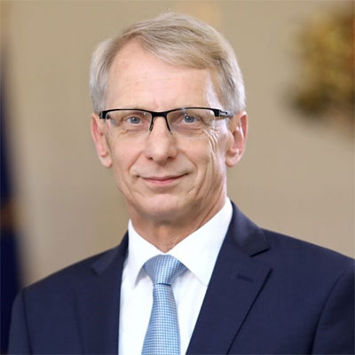 Акад. Николай Денков